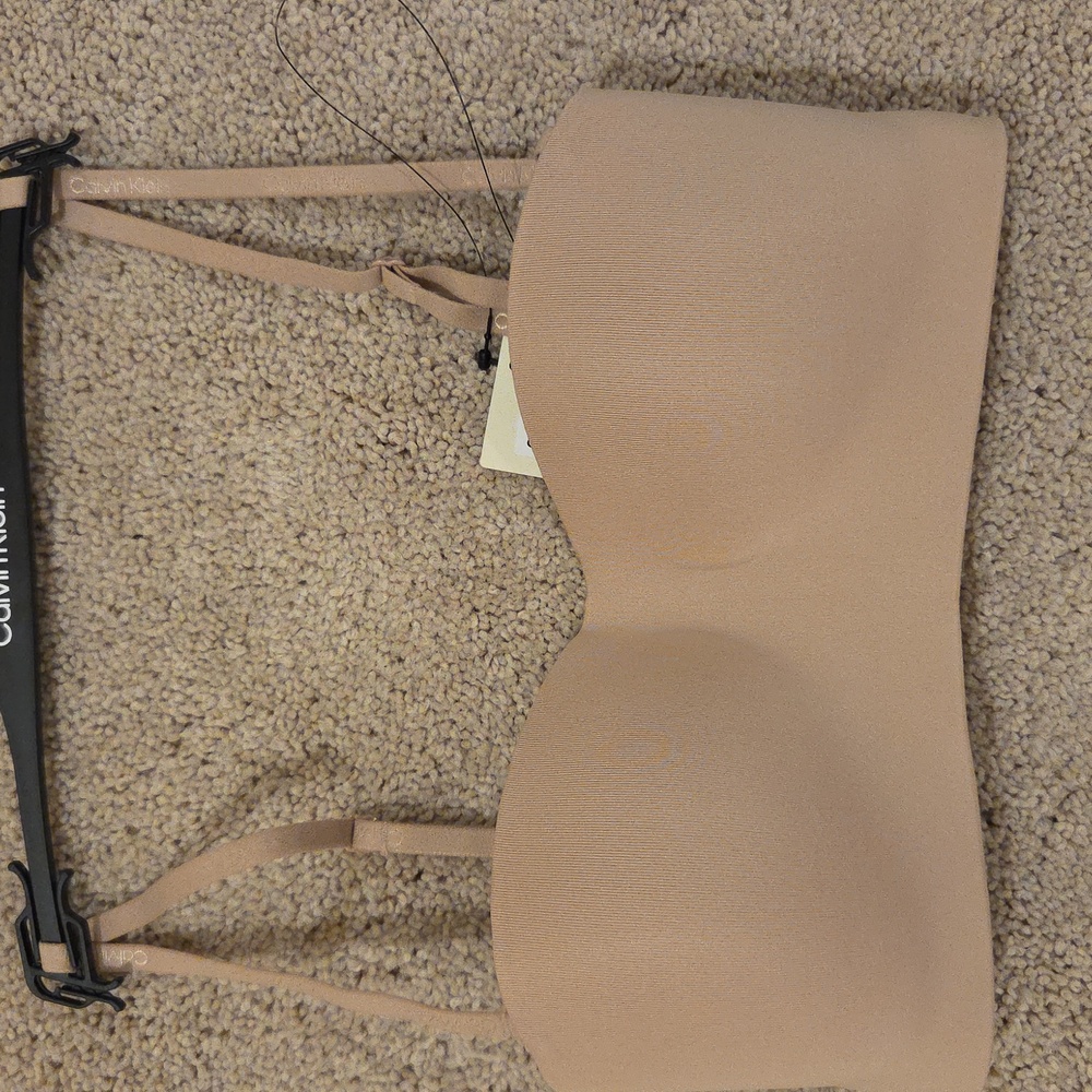 Calvin Klein Women's Nude Strapless Bra